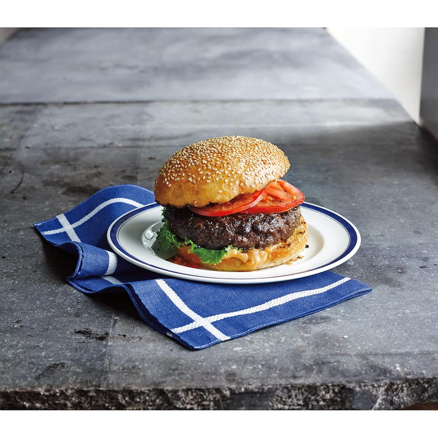 Hellmann's Mayonnaise 30 oz – Heat-Stable Basting and Binding Mayo for Backyard Grill Masters