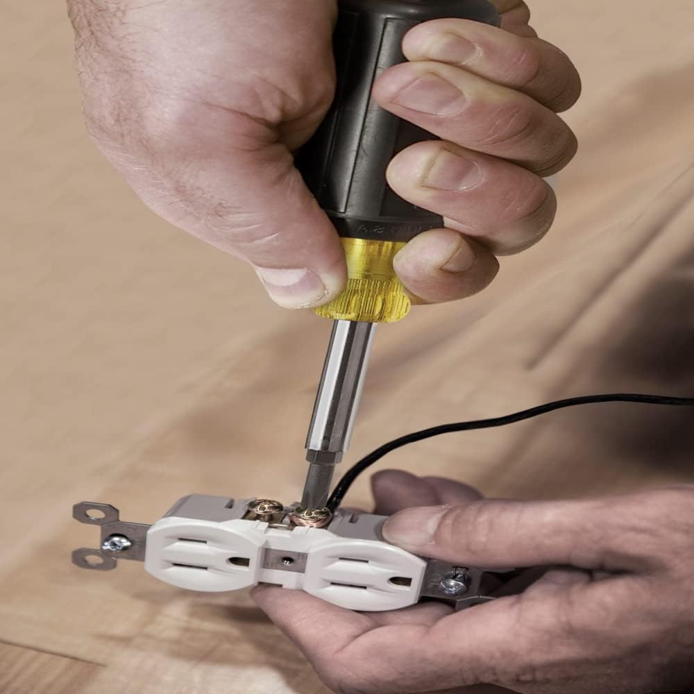 Klein Tools 32500 Nut Driver – Simple All-in-One Design for the Organized Garage